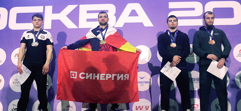 Три студента «Синергии» поедут на чемпионат мира по борьбе среди студентов в Бразилии