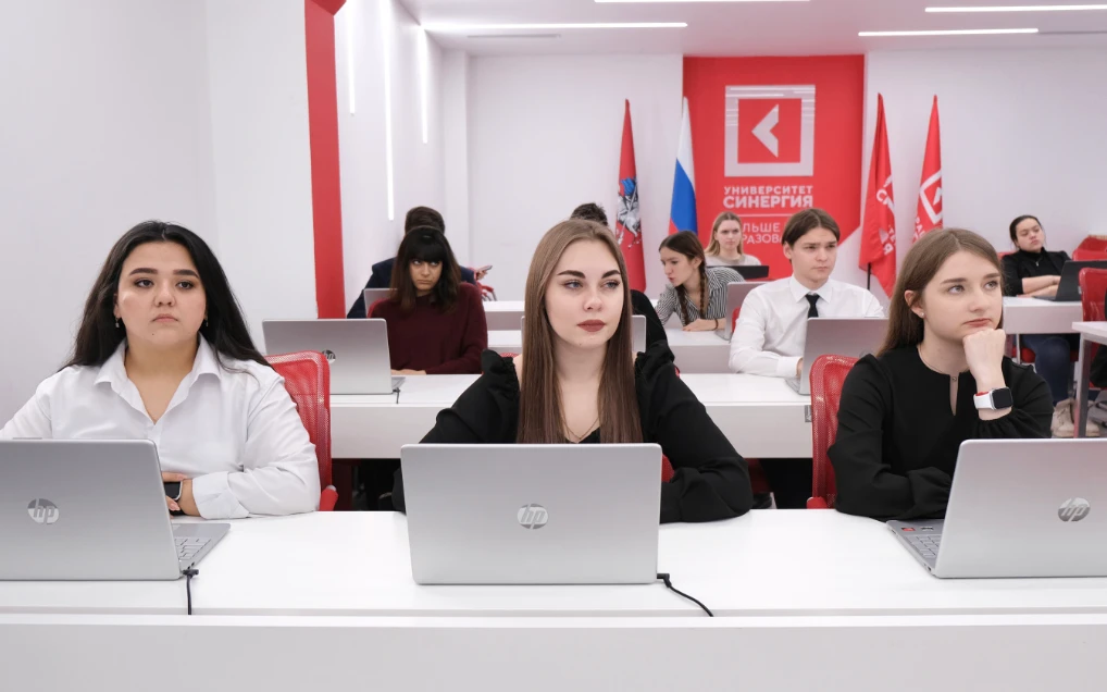 «Синергия» сохранила лидерские позиции в рейтинге крупнейших компаний российского EdTech-рынка